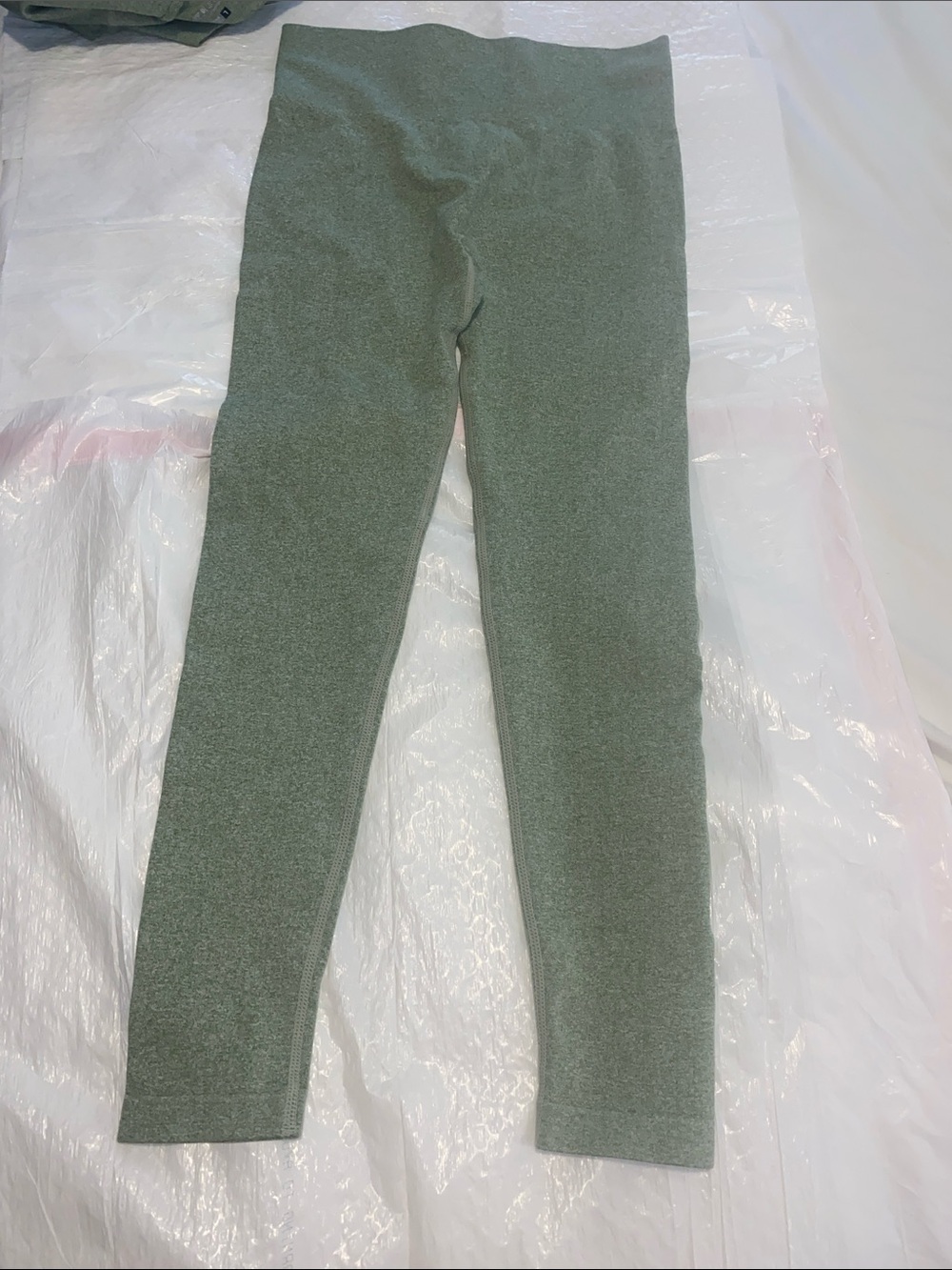 Green Matching Workout set - Picture 6 of 6